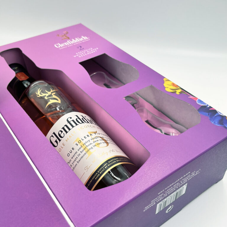 Varel cardboard impresses with elegant whisky packaging